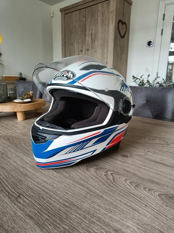 Airoh Movement motorhelm M (57-58), Motoren, Kleding | Motorhelmen, Integraalhelm, M, Overige merken, Tweedehands, Ophalen