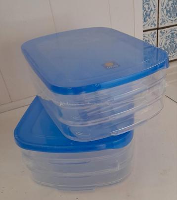 Vleeswarendoos 2 stuks beschikbaar voor biedingen