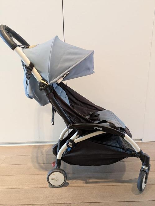buggy Babyzen Yoyo² 6+ white – Aqua, Kinderen en Baby's, Buggy's, Gebruikt, Overige merken, Regenhoes, Verstelbare rugleuning