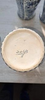 Antique delftsblauw, Enlèvement