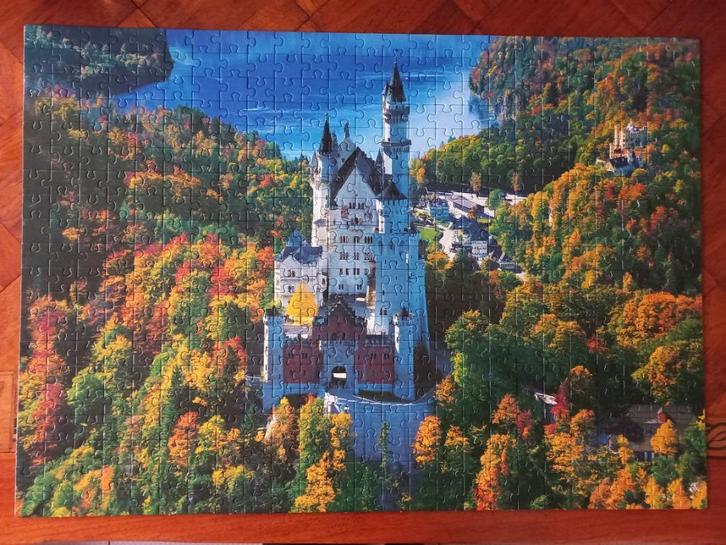 Kasteel NEUSCHWANSTEIN legpuzzel (Lodewijk II van Beieren), Hobby en Vrije tijd, Denksport en Puzzels, Zo goed als nieuw, Legpuzzel