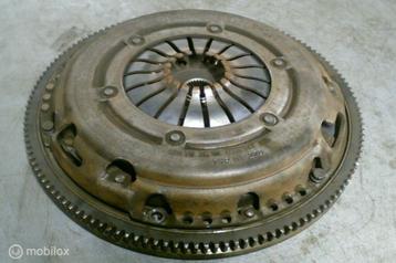 Vast vliegwiel ​​030105271M 1.2TSI CBZ LSP VAG beschikbaar voor biedingen