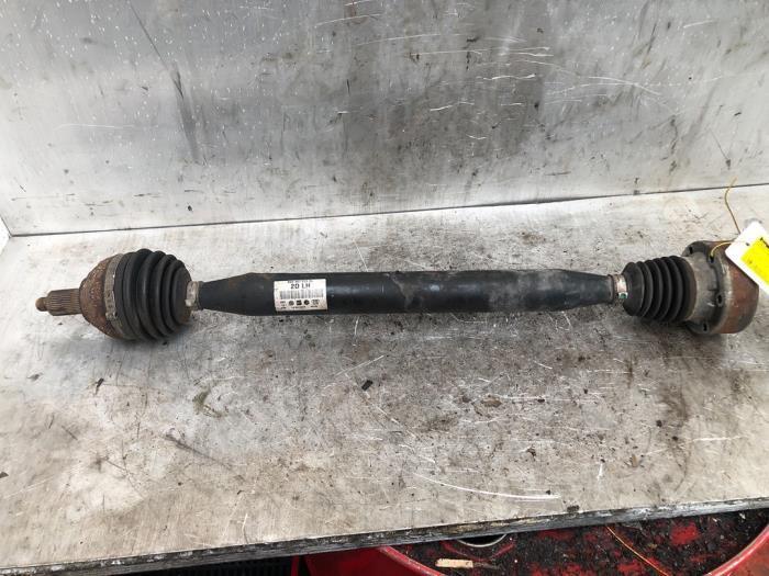 Aandrijfas rechts-voor van een Skoda Fabia, Auto-onderdelen, Remmen en Aandrijving, Skoda, Gebruikt, 3 maanden garantie, Ophalen of Verzenden