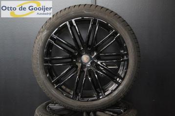 21 Inch Porsche Macan Winterbanden Nieuw 7.5MM Breedset beschikbaar voor biedingen