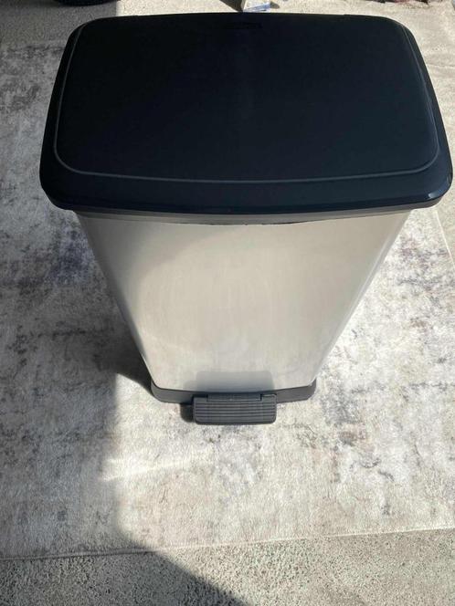 Curver Decobin - Poubelle rectangulaire à pédale, 50L - Ferm, Huis en Inrichting, Woonaccessoires | Prullenbakken, Zo goed als nieuw