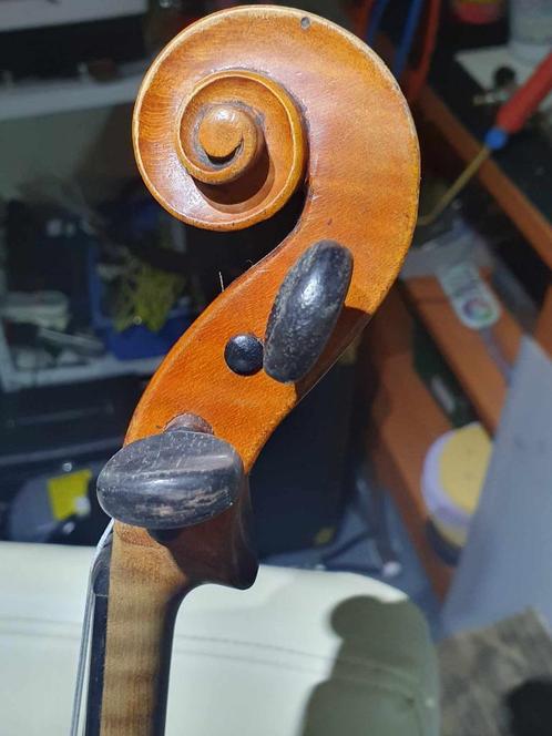 violon je veut savoir sa valeur donc faire offre, Musique & Instruments, Instruments à cordes frottées | Violons & Altos, Utilisé