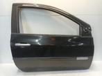 PORTIER RECHTS VOOR Renault Clio III (BR / CR), Gebruikt, Rechts, Renault, Deur