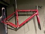 Nieuw ! Specialized Aethos S-works frame frameset -47%, Comme neuf, Cadre, Vélo de course, Envoi