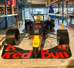 Formule 1 Raceauto L 5.30 x B 2.20m. Ware grootte in hout., Ophalen, Zo goed als nieuw, Formule 1