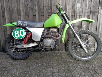 KAWASAKI KLX 250 OLDTIMER TWINSCHOKCROSS 4 TAKT NIEUWE MOTOR beschikbaar voor biedingen