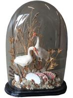 zeldzame grote stolp met decoratie, Ophalen