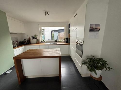 Keuken Ikea, Huis en Inrichting, Keuken | Complete keukens, Gebruikt, U-keuken, Wit, Hout, Greeploos, Ophalen