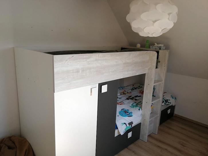 stoer stapelbed - doe een eerlijk bod!, Kinderen en Baby's, Kinderkamer | Stapelbedden en Hoogslapers, Zo goed als nieuw, Stapelbed