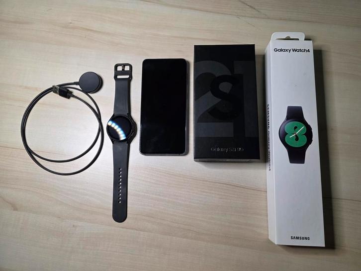 Samsung Galaxy S21 5G + galaxy watch 4, Telecommunicatie, Mobiele telefoons | Samsung, Gebruikt, Galaxy S21, 128 GB, Ophalen of Verzenden