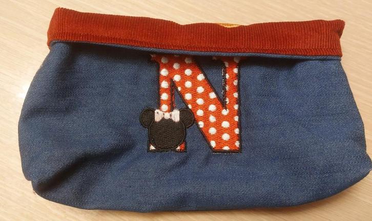 Pochette vide-poches en jeans avec la lettre N et Minnie., Bijoux, Sacs & Beauté, Trousses de toilette, Neuf, Garçon ou Fille