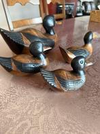 Houten eenden worden uit hout gesneden., Antiek en Kunst, Ophalen of Verzenden