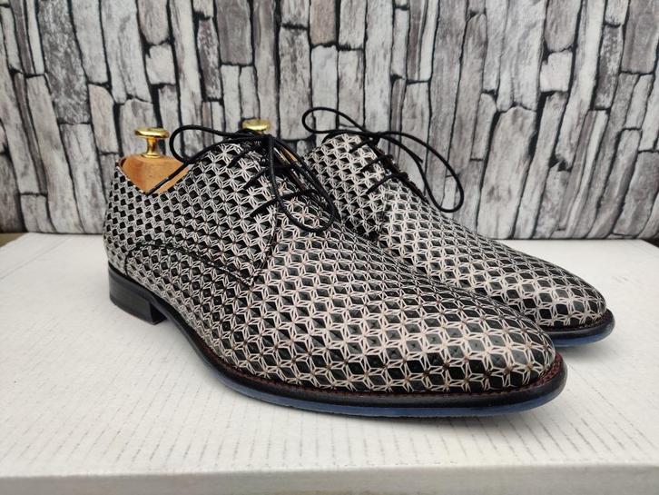 Floris van Bommel grijs/zwarte herenschoenen - Mt 42,5, Kleding | Heren, Schoenen, Zo goed als nieuw, Veterschoenen, Overige kleuren