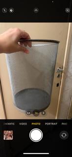 Poubelle, Enlèvement, Comme neuf