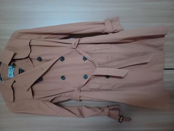 Trenchcoat D'Auvry maat 38 beschikbaar voor biedingen