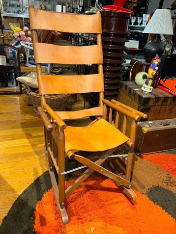 Rocking chair . Fauteuil à bascule pliant , vintage beschikbaar voor biedingen
