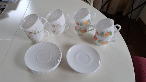 8 Tasses à café et leurs sous-assiettes ARCOPAL, Maison & Meubles, Cuisine | Vaisselle, Comme neuf, Tasse(s) et/ou soucoupe(s)