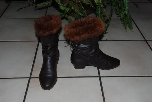 Jolies bottes fourrées en cuir brun pointure 37 comme NEUVES, Vêtements | Femmes, Chaussures, Comme neuf, Boots et Botinnes, Brun