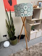 PRIMA STAAT - Scandinavisch Design Tripod Stalamp, Huis en Inrichting, Ophalen, Crème, Design Scandinavisch Japandi, Zo goed als nieuw