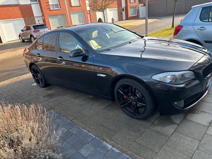 Bmw 520d, Autos, BMW, Particulier, Série 5, Caméra de recul, Airbags, Air conditionné, Bluetooth, Ordinateur de bord, Air conditionné automatique