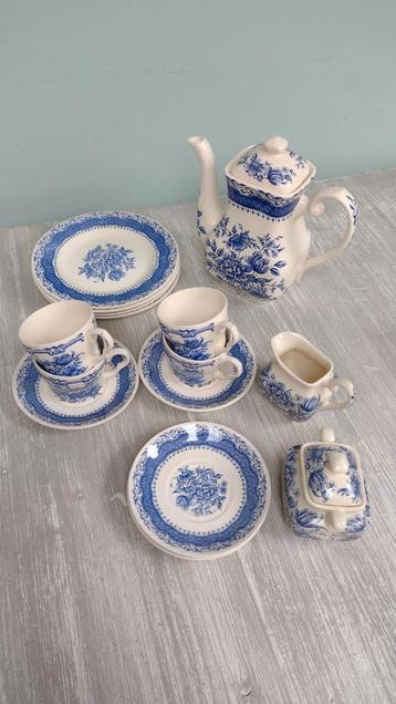 Staffordshire English koffie/theeservies met stempel beschikbaar voor biedingen