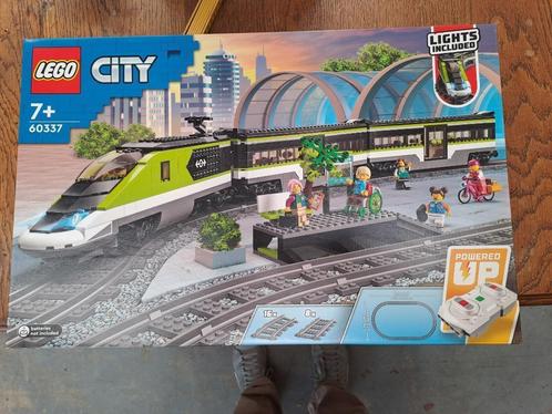 Lego city passagierstrein #60337 - NIEUW IN DE DOOS, Kinderen en Baby's, Speelgoed | Duplo en Lego, Nieuw, Lego, Complete set
