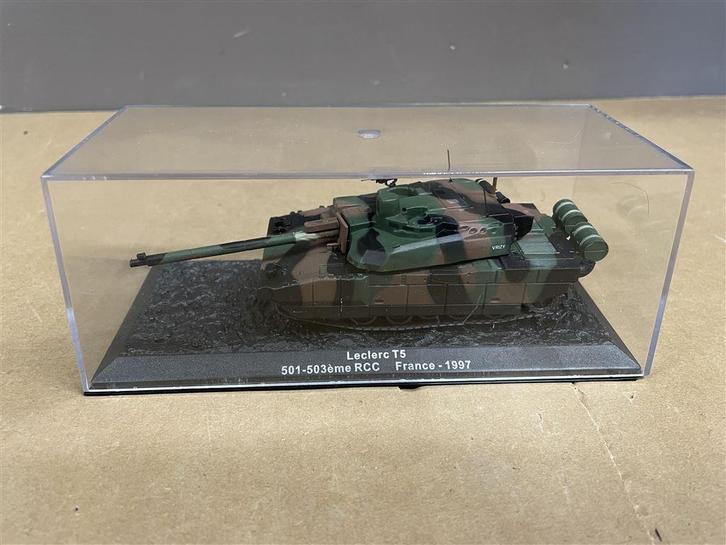 Leclerc T5 501-503Eme RCC France 1997 - tank model, Verzamelen, Automerken, Motoren en Formule 1, Zo goed als nieuw, Ophalen of Verzenden
