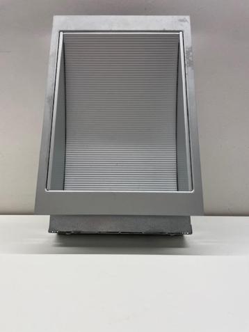 design wandlamp beschikbaar voor biedingen