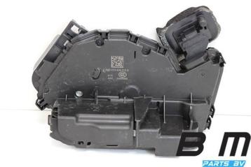 Portierslot LA (bestuurderskant) Skoda Karoq beschikbaar voor biedingen