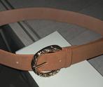 Ceinture beige en daim, Vêtements | Femmes, Ceintures, Comme neuf, Brun, Enlèvement, 80 à 90 cm