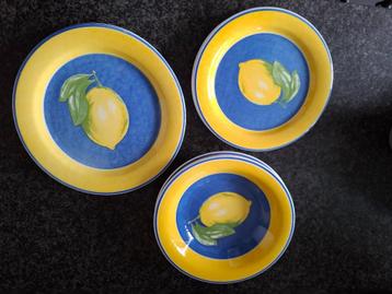 Servies citroen  beschikbaar voor biedingen
