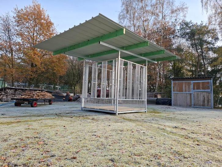 Nieuw groote hooiruif. Climateruif  met groot dak ., Dieren en Toebehoren, Stalling en Weidegang