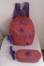 Kipling middelgrote rugzak en pennenset (3/6 jaar) + aap, Gebruikt, Ophalen of Verzenden, Minder dan 25 cm, Waterdicht