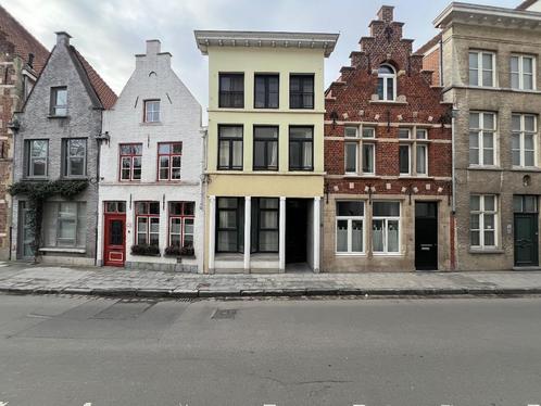 Gebouw te koop in Brugge, 2 slpks, Immo, Huizen en Appartementen te koop, Vrijstaande woning, C