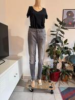 Grey straight jeans Esprit (waist 28 length 34), Kleding | Dames, Spijkerbroeken en Jeans, Ophalen of Verzenden, Zo goed als nieuw