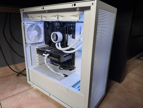 Gaming pc, Computers en Software, Desktop Pc's, Zo goed als nieuw, 3 tot 4 Ghz, SSD, 32 GB, Met videokaart, Gaming, Ophalen of Verzenden
