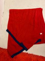 Sjaal rood met blauwe boord 3€, Ophalen of Verzenden, Zo goed als nieuw, Sjaal