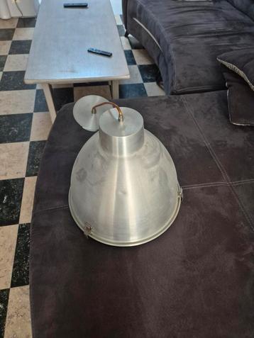 Lampe style industriel  beschikbaar voor biedingen