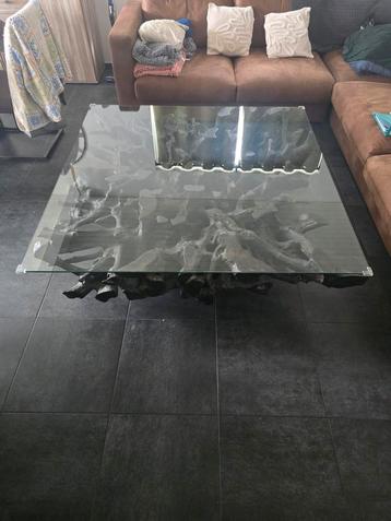 Table salon unique beschikbaar voor biedingen