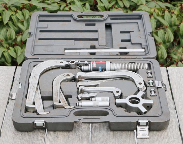 Facom Hydraulische Poelietrekker / 10 Ton (4 sets bekken), Auto diversen, Autogereedschap, Zo goed als nieuw, Ophalen