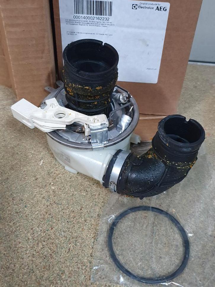 Vaatwasser Elux AEG verwarming +afdichtingrondel, 230V/1800W, Elektronische apparatuur, Onderdelen en Toebehoren, Zo goed als nieuw