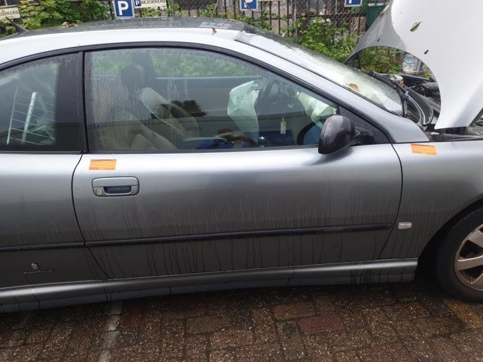 Portière 2portes droite d'un Peugeot 406 (EZDC), Autos : Pièces & Accessoires, Carrosserie & Tôlerie, Porte, Peugeot, Utilisé