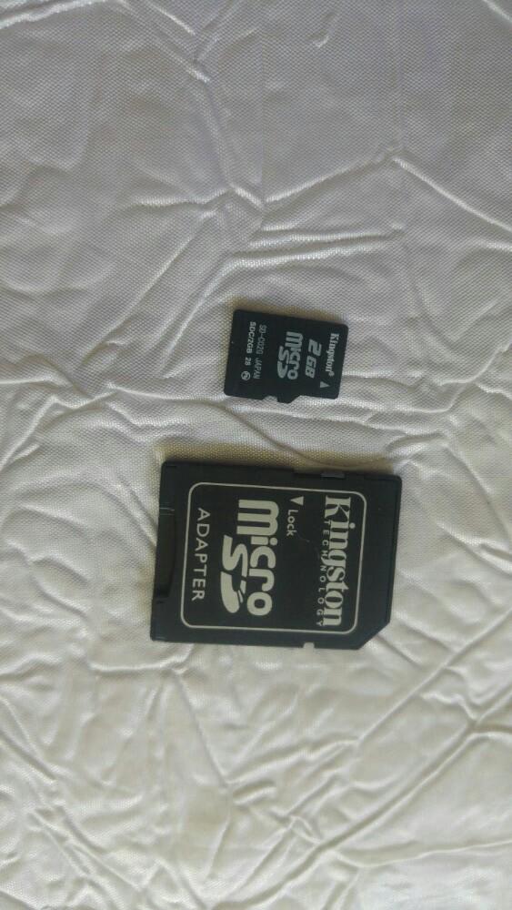 Carte memoire kingston 2 gb, Enlèvement ou Envoi, Comme neuf