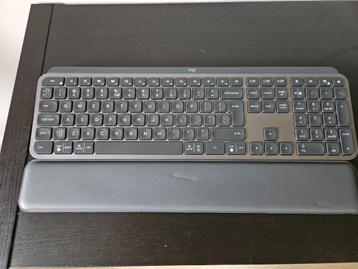 Logitech MX Keys Keyboard - QWERTY US