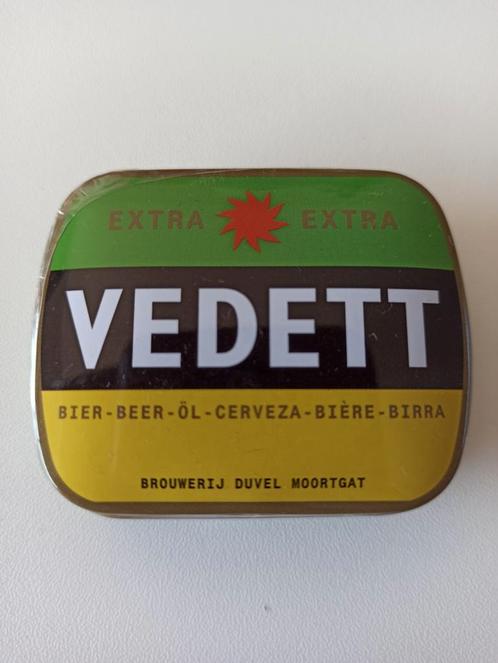 Vedett Extra blikken doosje - collectors item, Verzamelen, Biermerken, Nieuw, Reclamebord, Plaat of Schild, Duvel, Ophalen of Verzenden