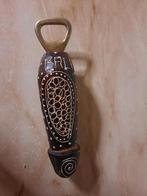mooie houten flessenopener souvenier bali, Ophalen of Verzenden